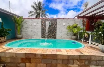 Casa dúplex  de 3 quartos com área gourmet e piscina! ( aceito apartamento como parte de pagamento)