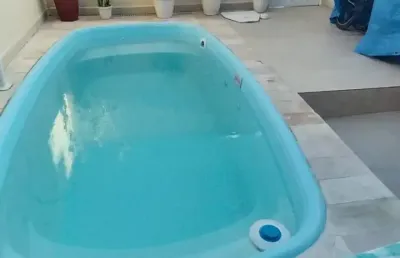 Casa com 3 suítes -área gourmet com churrasqueira e piscina - bairro oiticica !!