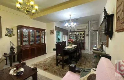Sobrado à venda, 220 m² por r$ 2.400.000,00 - gonzaga - santos/sp
