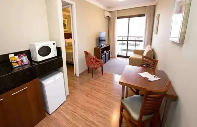 Apartamento de 02 dorms com serviços no jd paulista