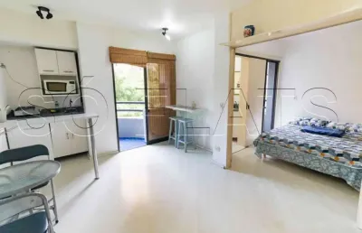 Flat no bairro do morumbi com 30m², 1 dormitório e 1 vaga de garagem disponível para locação.