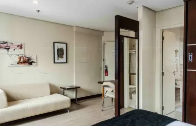 Flat transamérica nações unidas com 28m² e 1 dorm próximo a marginal pinheiros.