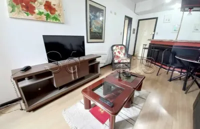 Flat disponível para locação com 1 dormitório, com com serviços, decorado no centro de alphaville.