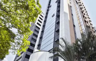 Flat no itaim bibi excelente localização acesso a marginal pinheiros flat fora do pool .