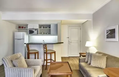Flat marriott executive disponível para venda com 03 dormitórios,  102m² e 02 vagas de garagem