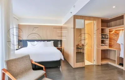 Flat no pool para investir, nos jardins, localização estratégica, fácil acesso a todas as regiões