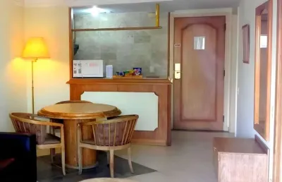 Flat a poucos metros da av. paulista e do metrô, ótima localização