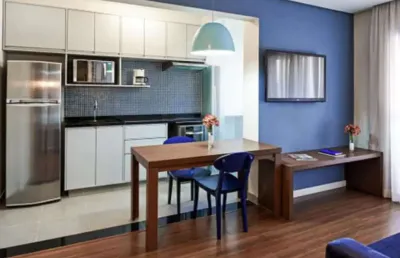 Flat no estilo residencial, prox a marg pinheiros totalmente mobiliado.