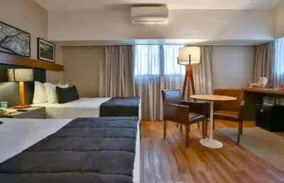 Flat no brooklin, próx aos shoppings d&d e nações unidas, marg pinheiros e av jorn roberto marinho