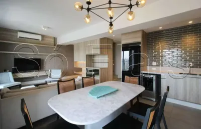 Apartamento cobertura triplex disponível para locação com 168m², 02 doms (suítes) e 02 vagas