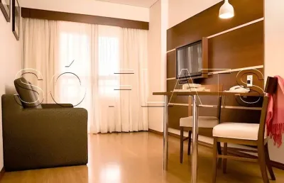 Mercure curitiba golden, disponível para investir, com 78m² e 1 dormtiório