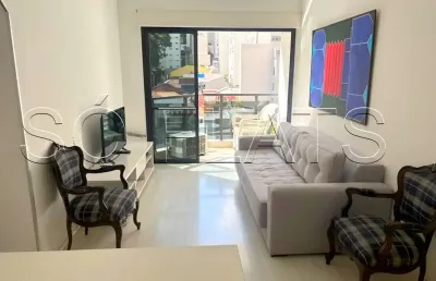 Flat totalmente mobiliado disponível para locação com 45m², 1 dormitório e 1 vaga.