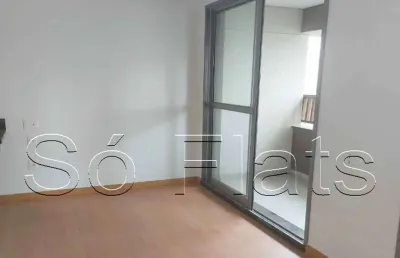 Apartamento com 32m² próximo ao metrô, 1 dormitório sem vaga de garagem.