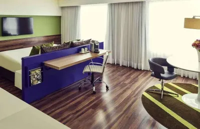 Flat com 1 quarto à venda na Avenida Jorge Zarur, 1, Vila Ema, São José dos Campos