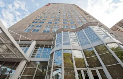Flat mobiliado disponível para venda com 32m² e 01 vaga de garagem