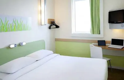 Flat ibis budget vitória disponível para venda com 12m²