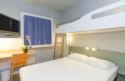 Flat ibis budget blumenau 14m² 1 dormitório para investimento no pool.