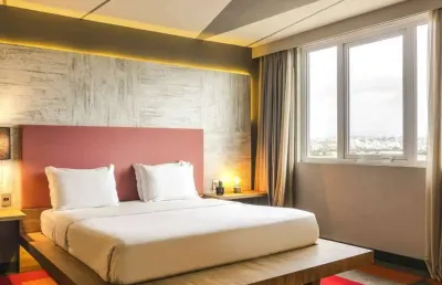 Flat com 1 quarto à venda na Avenida Severo Dullius, 2055, São João, Porto Alegre