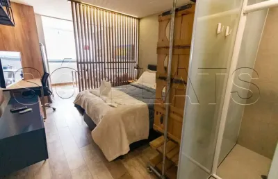 Flat totalmente mobiliado e muito próximo do shopping vila olimpia. com entrada imediata.