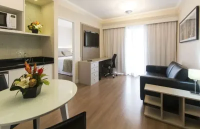 Flat para locação  em moema, prox. a avenida e do shopping ibirapuera e do metrô eucaliptos.