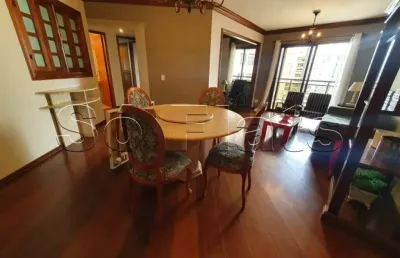 Lindo flat de alto padrão com 3 dorms próximo a av. ibirapuera e shopping ibirapuera