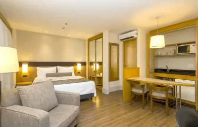 Flat transamérica faria lima com 43m², 2 dormitórios e 1 vaga para locação.
