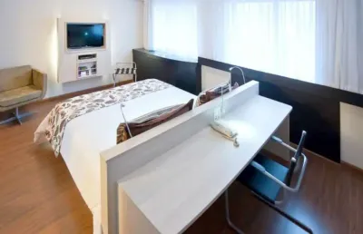 Flat  disponível para venda com 28m², 01 dorm e 01 vaga de garagem