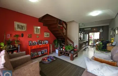 Casa com 2 quartos à venda na rua giobatta giuseppe petracco, 237, vila nova, porto alegre por r$ 380.000