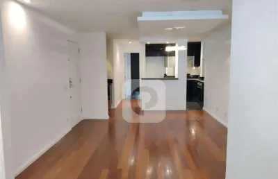 Apartamento à venda 3 quartos com garagem  no leblon
