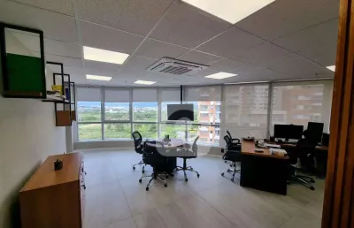 Sala comercial de 36m² mobiliada à venda no union work  centro metropolitano barra olímpica