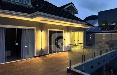 Duplex de alto padrão 360m² com 5 suites e jardim de inverno – vargem grande/rj