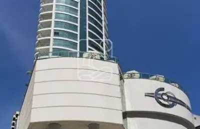 Apartamento com 3 quartos à venda na Avenida Brasil, 100, Centro, Balneário Camboriú