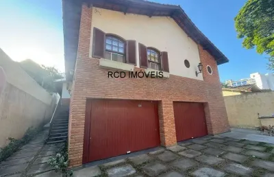 Essa incrível casa de 485,00m2 está localizada na vila são francisco