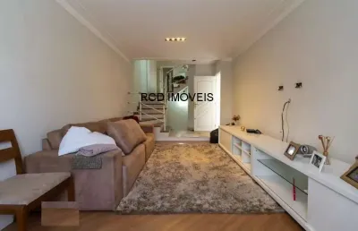Sobrado 3 quartos (suite), 2 vagas de garagem, quintal com espaço gourmet