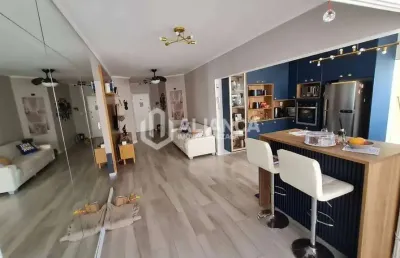 Apartamento de 2 dormitórios gragem fechada vista ao mar