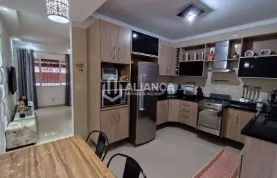 Casa com 2 quartos à venda na Avenida Minas Gerais, Vila Voturua, São Vicente