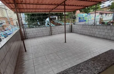Casa 3/4 com cobertura gourmet para festas e 2 vagas