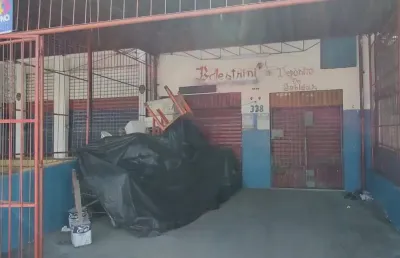 Ponto comercial com 3 salas para alugar na Avenida Barros Reis, 338, Pau Miúdo, Salvador
