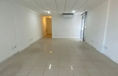 Sala comercial com 1 sala à venda na Rua Miguel Calmon, 555, Comércio, Salvador