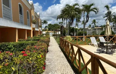 Casa em condomínio fechado com 2 quartos à venda na Rua Monte Gordo, 1, Guarajuba, Camaçari