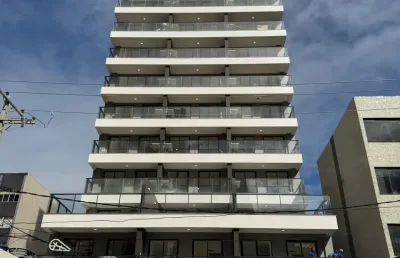 Apartamento quarto e sala com varanda gourmet e vista total do mar