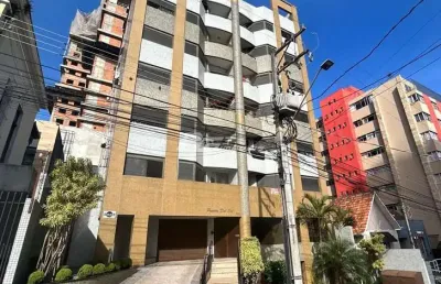 Apartamento semi mobiliado no edifício residencial puerta del sol