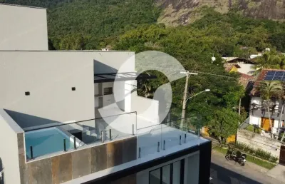 Maravilhosa casa triplex , em pequeno condominio,  no bairro peixote, itaipú