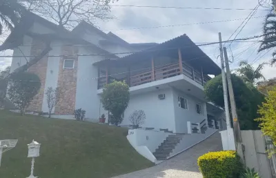 Casa com 4 quartos para alugar no Marambaia, Vinhedo 