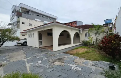 Excelente casa comercial no vieiralves - 4 salas amplas, 7 vagas de garagens - whatsapp 9298144-1596