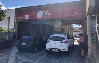 Jfernando aluga excelente loja com depósito na igara