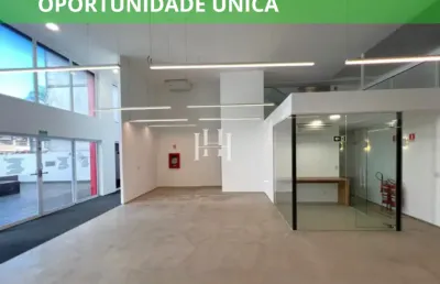 Prédio com 10 salas para alugar na Avenida Olegário Maciel, Barra da Tijuca, Rio de Janeiro
