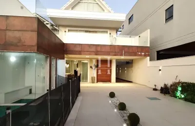 Casa em condomínio fechado com 3 quartos para alugar na Estrada Vereador Alceu de Carvalho, 665, Recreio dos Bandeirantes, Rio de Janeiro