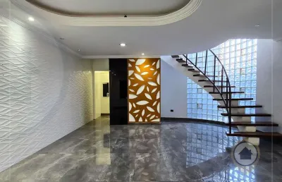 Sobrado à venda com 280m² | 3 dorms (1 suíte c/ hidro) | 2 vagas | jd paraventi/guarulhos