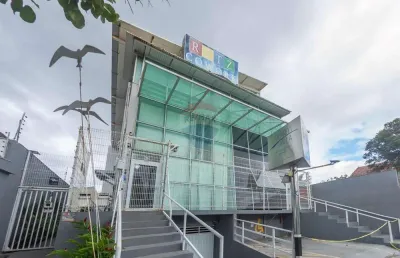 Sala comercial com cerca de 240m² para locação no edifício ritz cowork na enseada do suá, vitória, es